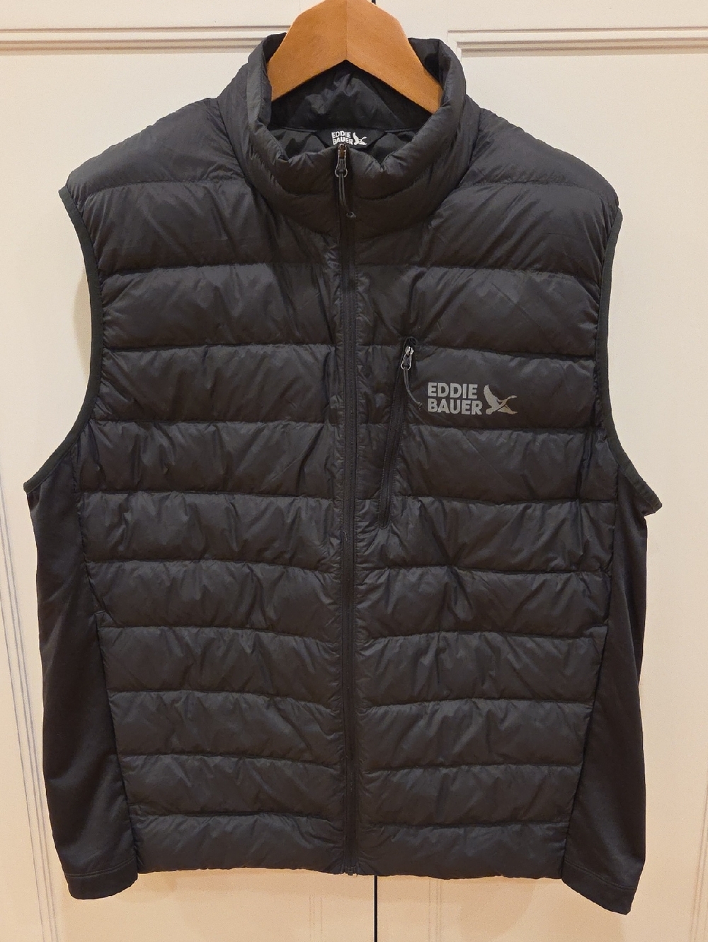 Eddie Bauer Men's Packable Quilted Black Insulated Vest (XL) (550 Down)